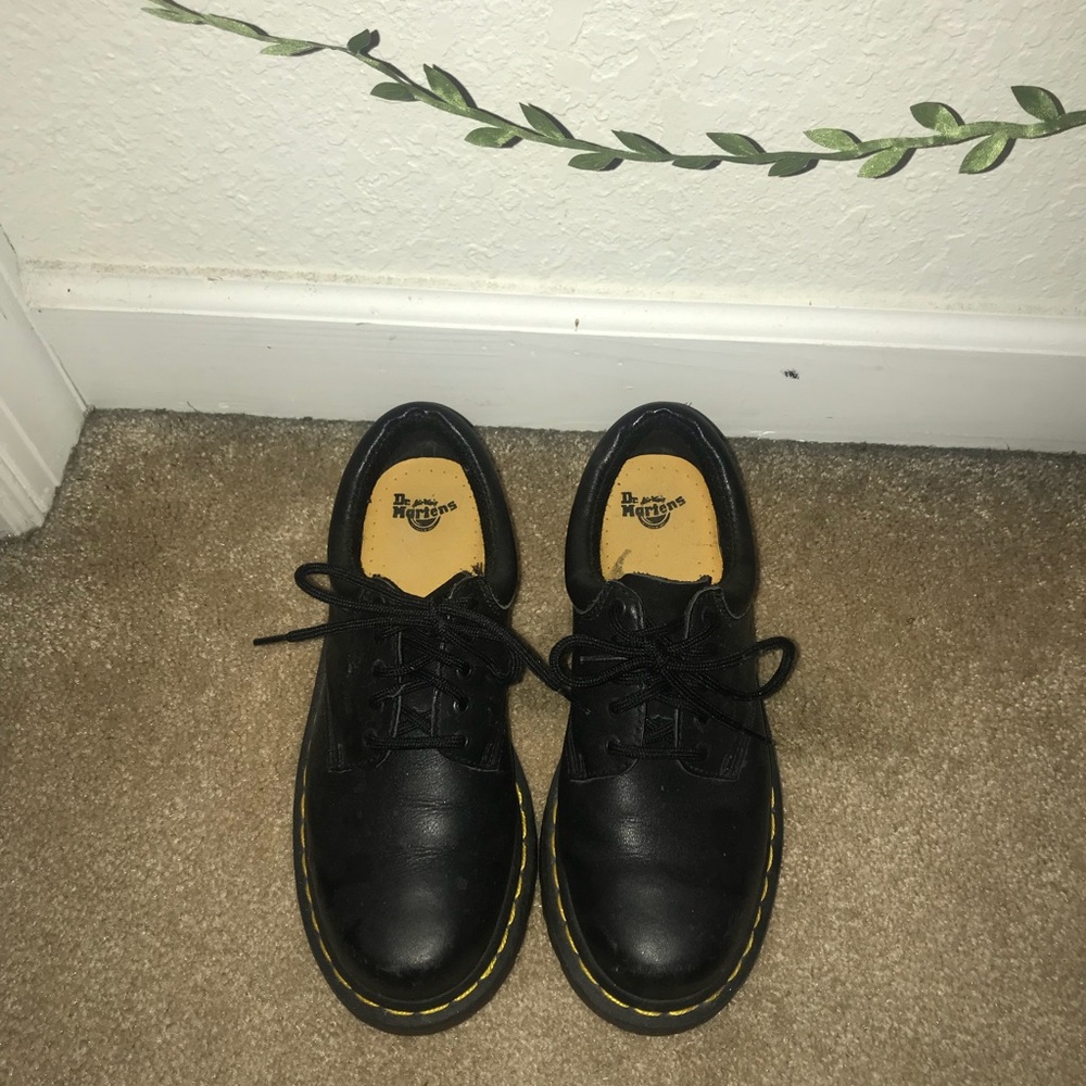 SOLD DO NOT BUY ~ *VINTAGE* ~ Doc Martens Oxfords